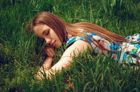 Wallpaper Face Colorful Women Outdoors Closed Eyes