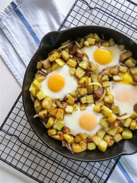 Skillet Hash And Eggs The Beader Chef