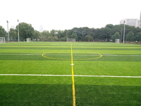 Find artificial football turf manufacturers from china. Artificial Turf On The Football Field Enhances The ...