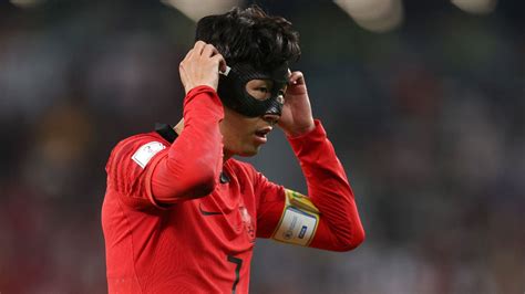 Why Are South Korean Star Son Heung Min And Others Wearing Masks At The