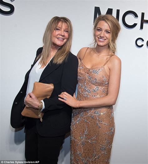 Blake Lively And Mom Elaine At The Michael Kors Fallwinter 2016 Show