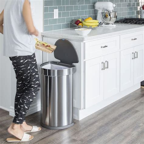 Small Outdoor Garbage Can With Lid The 9 Best Trash Cans Best