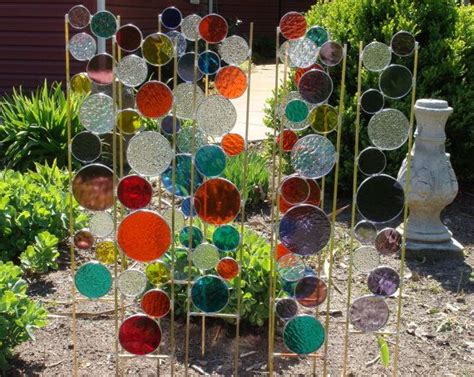 Stained Glass Garden Art Stake Primary Colors Yellow Outdoor Decoration Modern Garden Sculpture