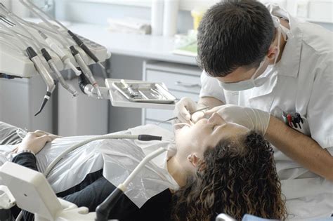 Les dentistes peuvent désormais prendre en charge les soins dits nécessaires Santé LeVif