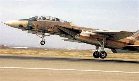Warhistory Persian F 14 Tomcat Fighter Jet With All The Weapons It Can