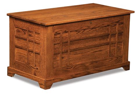 Heritage Cedar Chest Amish Solid Wood Chests Kvadro Furniture