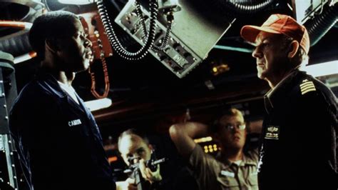 Compare crimson tide to the caine mutiny which has no such odd incidents. Crimson Tide (1995) - MUBI