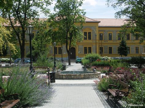 Ingyenes, gyors és kényelmes álláskeresés regisztráció nélkül. Panadea > Utazási kalauz - Fotógaléria - Belváros, főtér 2 - Jászberény (Észak-Alföld ...