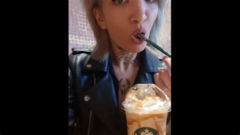 Naughty Blonde Make Public Flashing On Starbucks Xxx Mobile Porno Videos And Movies Iporntv