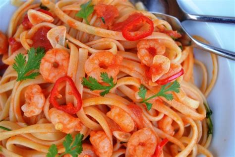 Prawn Spaghetti In A Chilli Tomato And Garlic Sauce Ready In 15 Minutes