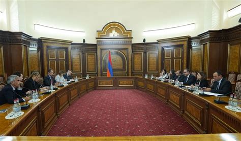 Deputy Prime Minister Tigran Khachatryan Receives The Delegation Led By
