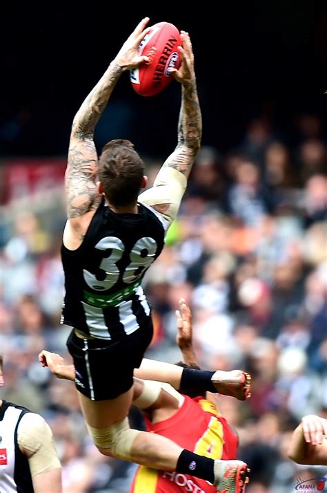 West coast led 10.9.69 to 0.6.6 at half time, melbourne becoming the first team since 1927 to fail to score a goal in a half of finals football. Collingwood vs Gold Coast, Round 20, 2019, MCG | AFANA