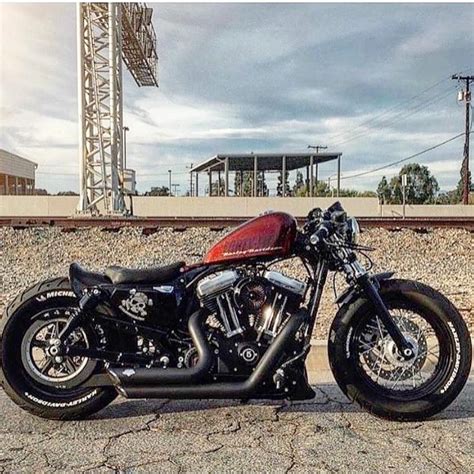 His intention with this bike was to go light, cheap and. Bobber Bobberbrothers motorcycle Harley custom customs diy ...