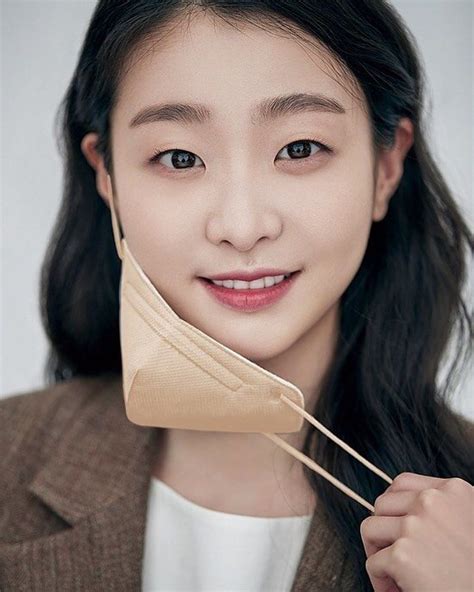 Umur 25 tahun) adalah aktris asal korea selatan. Kim Da Mi (김다미) | Nữ thần, Diễn viên