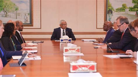 Tmn munsyi ibrahim johor bahru, johor malaysia. President Solih Meets With World Bank Officials, Urges ...
