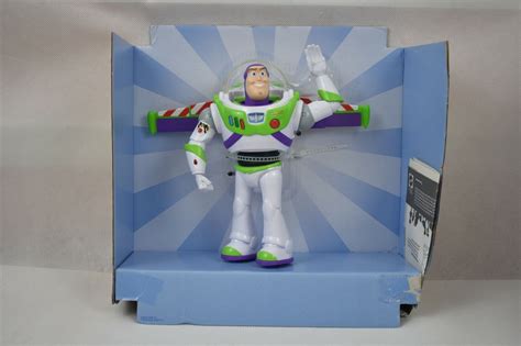 Disney Pixar Toy Story 4 Ultimate Walking Buzz Lightyear Open Box