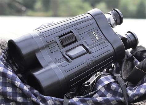 Zeiss 20x60s Stabilised Binoculars Review