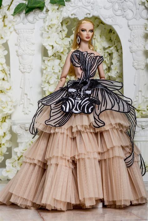 DeMuse Doll Gallery Nigel Chia Barbie Gowns Doll Dress Fashion