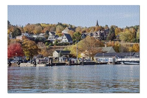 Bayfield, Wisconsin - Town View as Seen From the Shores of Lake Superior in Autumn 9005203 ...