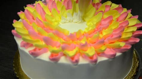 How To Make A Easy Flower Cake Youtube