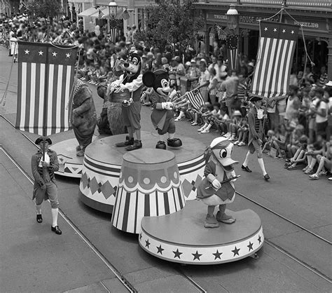 Vintage Walt Disney World Fourth Of July Flashback Vintage