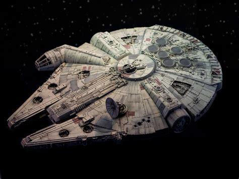 Millennium Falcon 15 Curiosidades Sobre A Icônica Nave De ‘star Wars