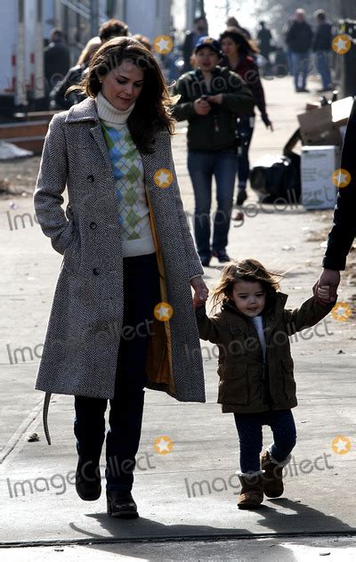 photos and pictures march 11 2014 new york city actors keri russell and her daughter willa