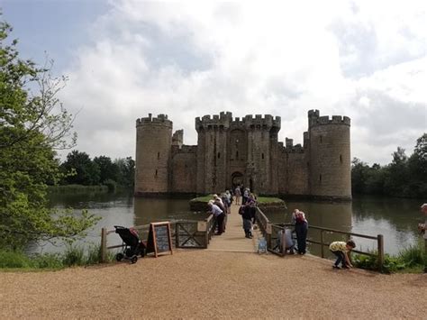 Bodiam Castle 2018 All You Need To Know Before You Go With Photos