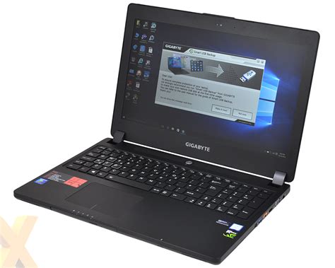 Review Gigabyte P35x V5 Laptop
