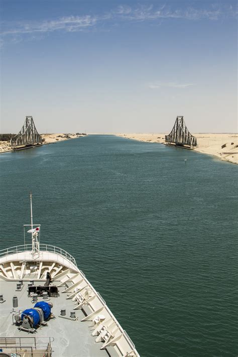 Cuando egipto se enfrentó a israel, francia e inglaterra. Definición de Canal de Suez » Concepto en Definición ABC