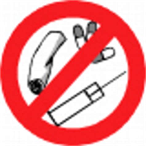 Selbst die randwiesen sind von hundekot übersät! Cliparts Cliparts Symbole Schilder Verbot