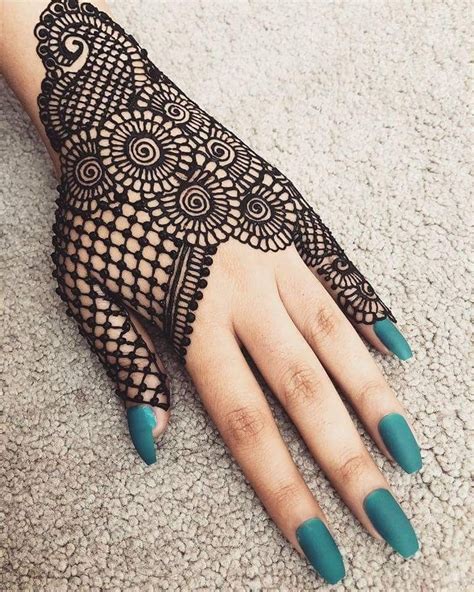 40 Latest Mehndi Designs To Try In 2019 Bling Sparkle