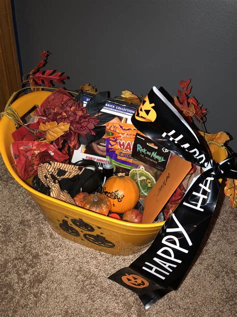 Check spelling or type a new query. Spooky basket for boyfriend | Spooky gifts, Halloween baskets