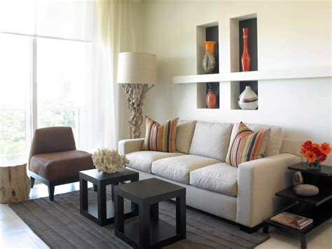 Attractive Small Living Room Interior Decorating Ideas