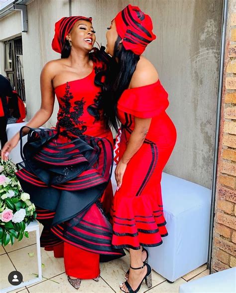 African Wedding Styles For Couples Stands Couples African Outfits Best African Dresses African