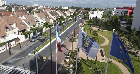 Profitez d'une remise exceptionnelle de 5000 euros sur les t3 et de 7000 euros pour les. Le Blanc-Mesnil (Municipality, Seine-Saint-Denis, France)