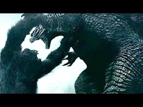 While at first you'd think godzilla would be the clear winner, based on sheer size and his ability to slice through ships with his gnarly back ridge, king kong is bringing a lot to the ring in warner bros.' first full trailer for godzilla vs. Godzilla VS Kong - Exclusive Official Trailer (FAN MADE ...