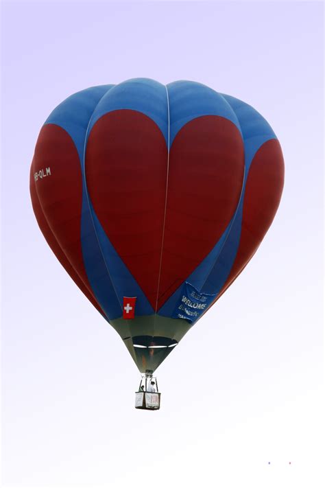 Filehot Air Balloon With Hearts Wikimedia Commons