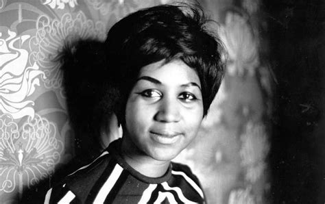 Aretha Franklin 20 Female Singers Who Defined The 60s Purple Clover