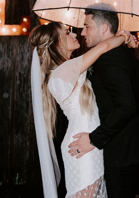 Carly Pearce And Michael Ray Making Most Of Their Love This Self Quarantine Know About Their