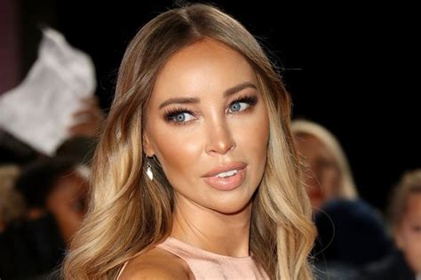 Towie Star Lauren Pope Shows How To Create ‘mum Bun French Twist That