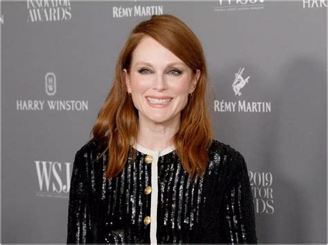 Julianne Moore Says It S Sexist To Say A Woman Is Aging Gracefully Business Insider India