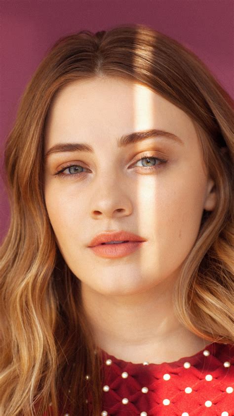 X X Girls Model Hd Portrait Face Closeup For Iphone Wallpaper
