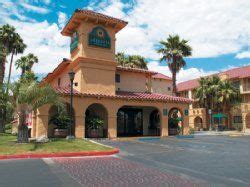 La quinta las vegas airport south è una struttura della catena del valore che fa quello che si propone di fare: La Quinta Inn and Suites Las Vegas Airport N Convention ...