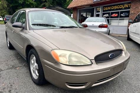 2005 Ford Taurus Review And Ratings Edmunds