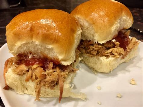 Sweet Pulled Pork Sliders With Rootbeer Sauce ~ The Recipe Bandit