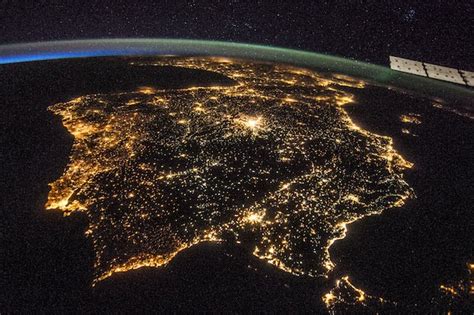 Así­ Se Ve La Tierra En Directo Desde La Estación Espacial Internacional