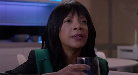 Why The Orvilles Penny Johnson Jerald Detests Comparisons To Star