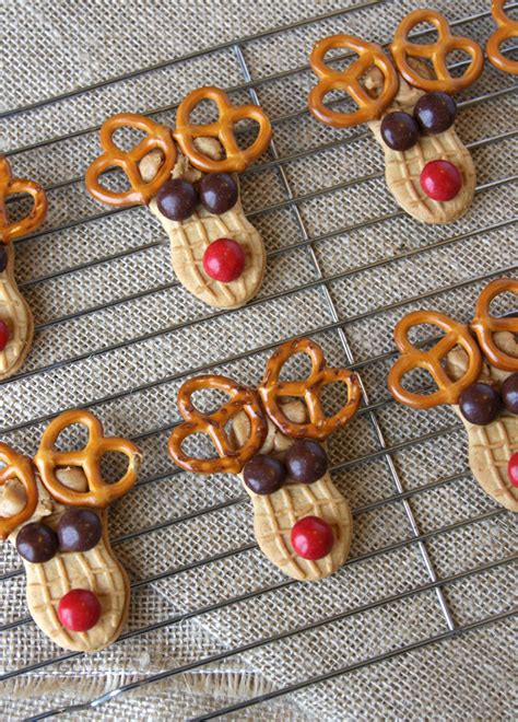 It felt like a cheat at first, but i started tips for making southern biscuits. Peanut Butter Sandwich Reindeer Cookies - Everyday Reading