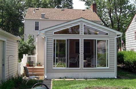 Columbus ohio web design & development Pin by Cheryl Huff on 3 season porch (With images ...